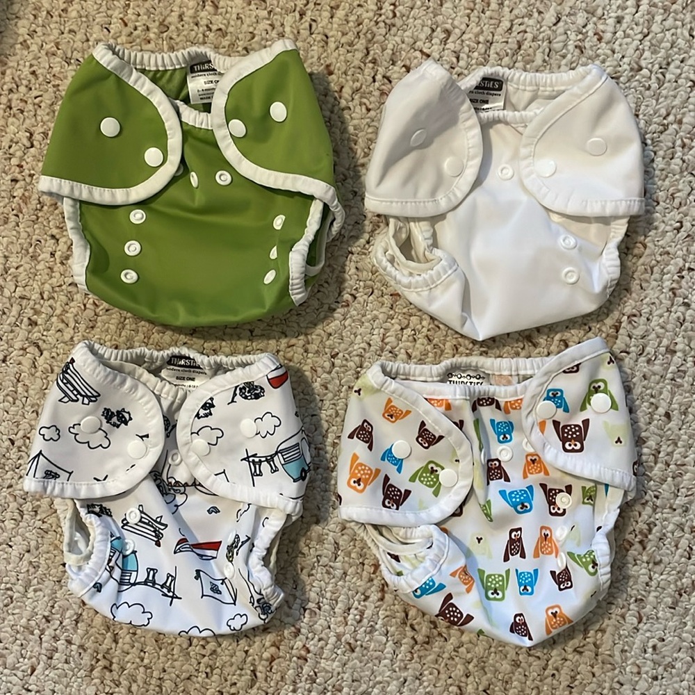 4 Thirsties reusable diaper covers - size 1 (0-9 months, 6-18 lbs)